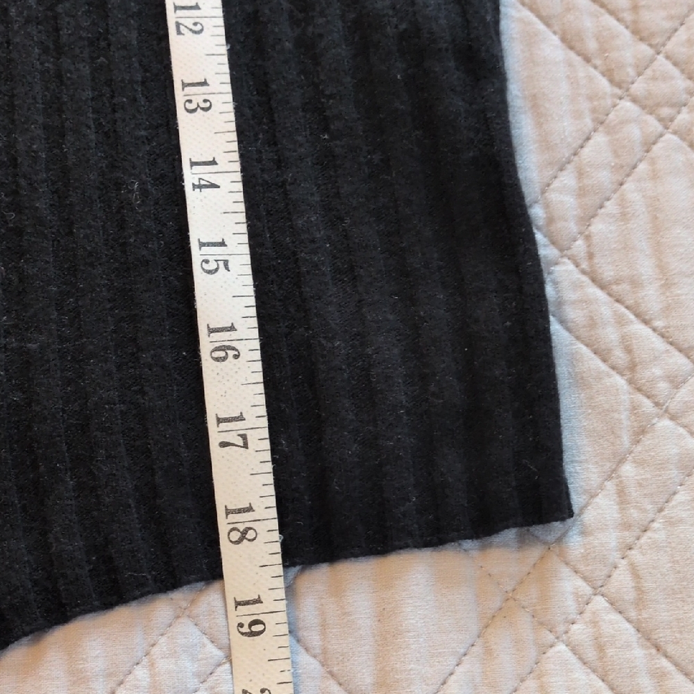 Alex Mill Women's Black Cardigan Sweater - Picture 7 of 8